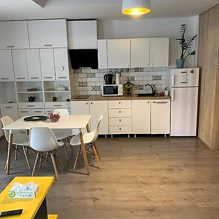 Teodoroiu Nr. 5 3* Craiova