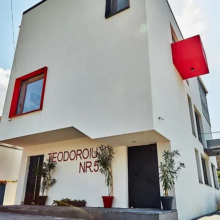 Teodoroiu Nr. 5 Apart Otel Craiova